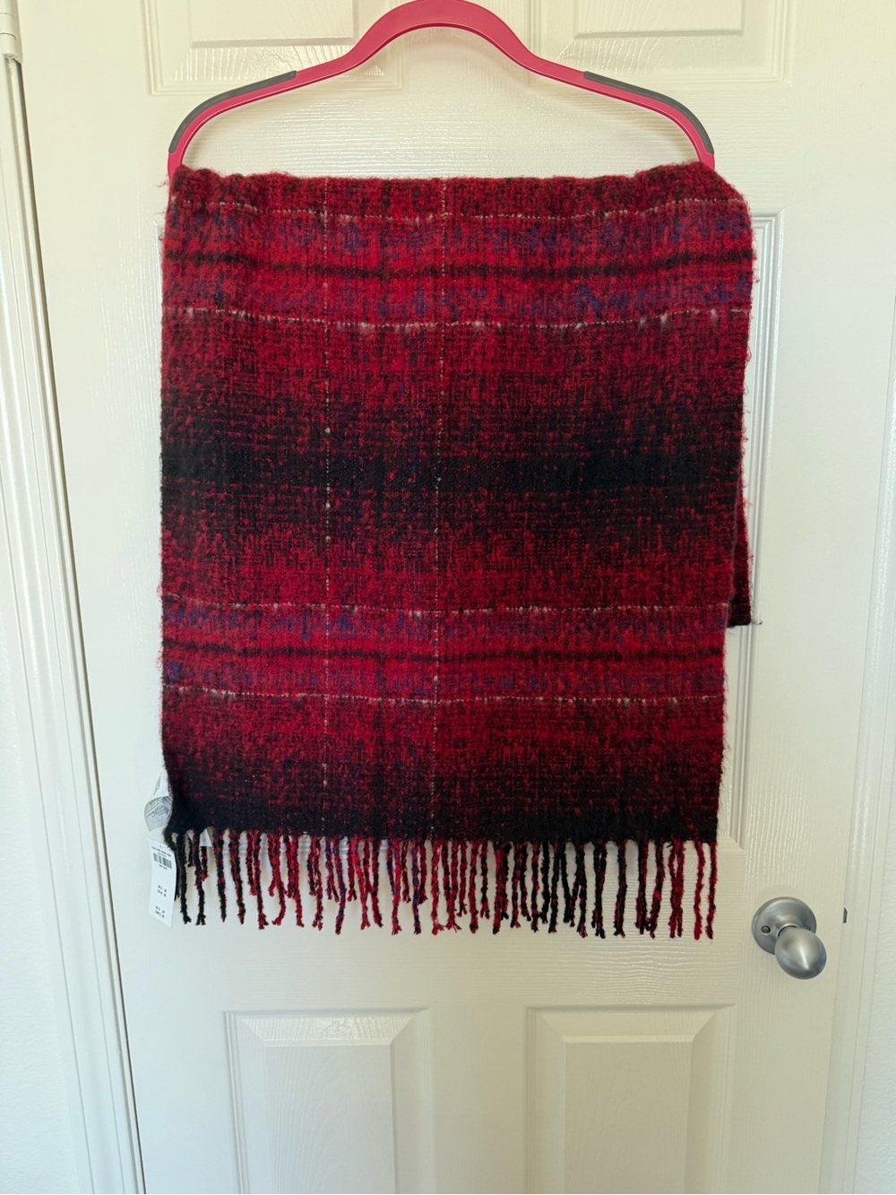 Abercrombie & Fitch Red Plaid Fringe Scarf, NWT